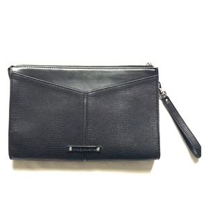 Bcbgmaxazria clutch